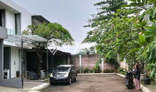 Rumah Dijual Murah Strategis Dekat Stasiun Kereta 2026